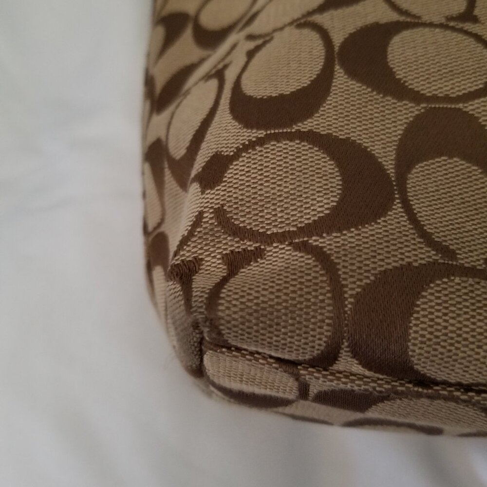 Authentic Coach Brown Signature Jacquard ShoulderBag Purse - Picture 6 of 8